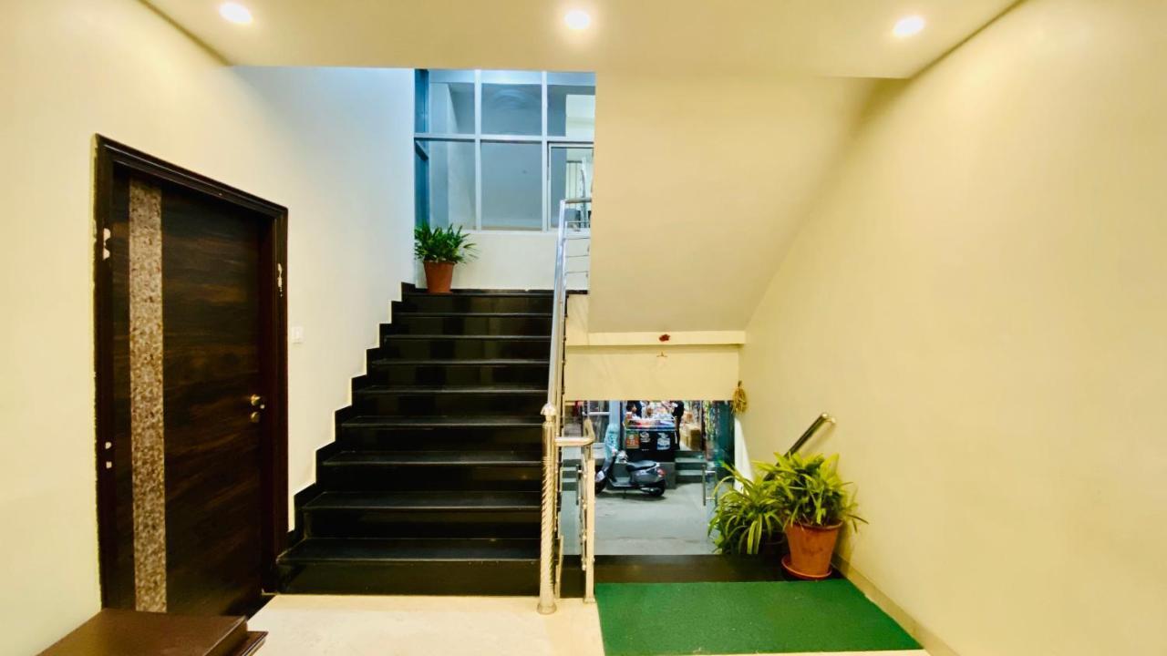 Hotel Pulse Inn Near Railway Station ชัยปุระ ภายนอก รูปภาพ