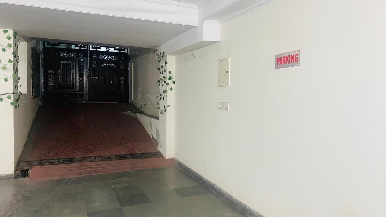 Hotel Pulse Inn Near Railway Station ชัยปุระ ภายนอก รูปภาพ