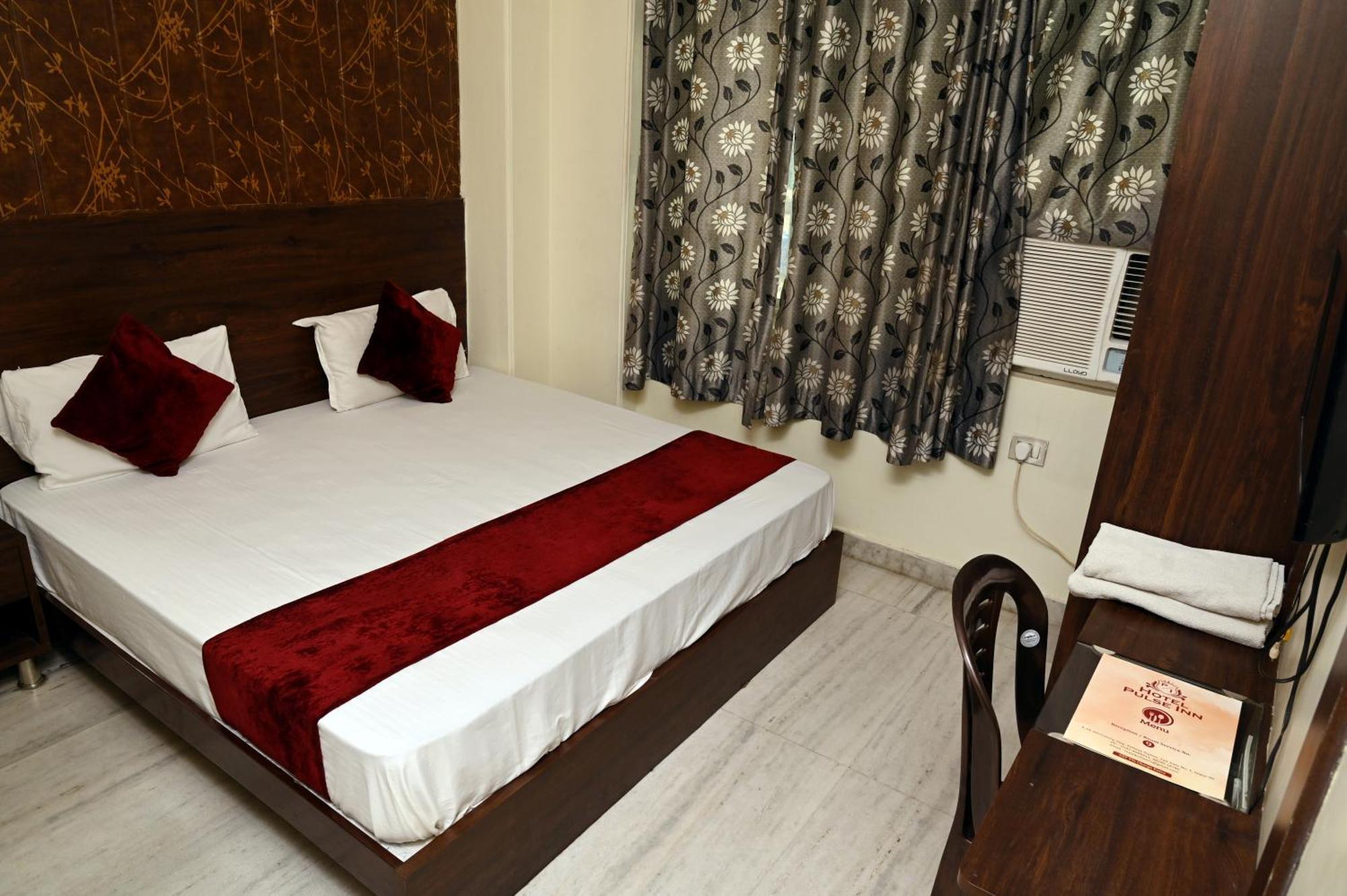 Hotel Pulse Inn Near Railway Station ชัยปุระ ภายนอก รูปภาพ