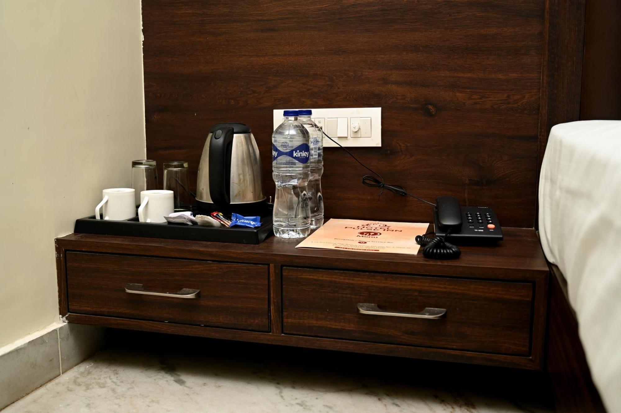 Hotel Pulse Inn Near Railway Station ชัยปุระ ภายนอก รูปภาพ